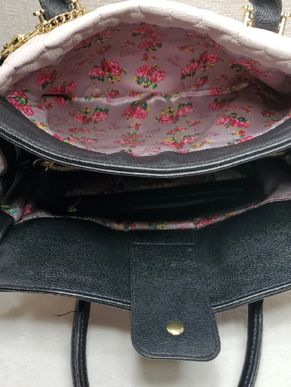 Betsey Johnson Heart Quilted Pink Black Grey Satchel Eiffel Tower Bag Charm